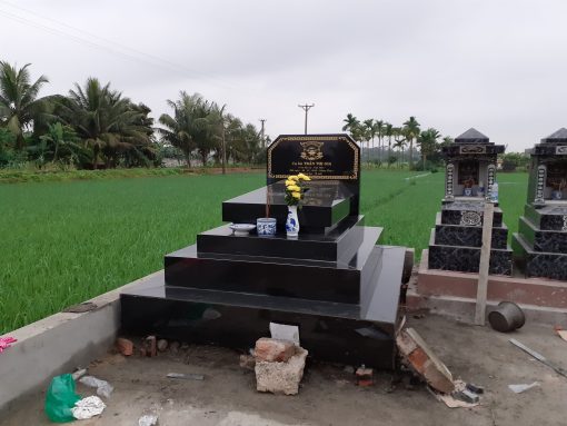 Mộ đá hoa cương - Mẫu 07