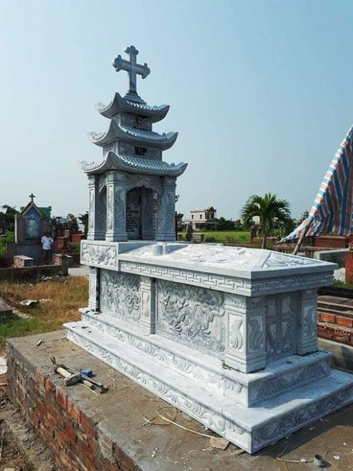 Mộ đá công giáo - Mẫu 02