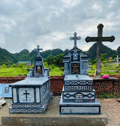 Mộ đá công giáo - Mẫu 10