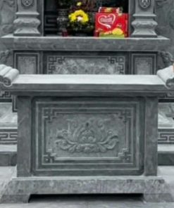 Bàn thờ đá - 17