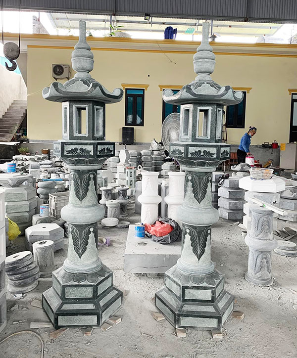 Mẫu đèn thờ bằng đá