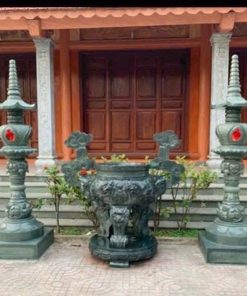 Đèn đá - 08